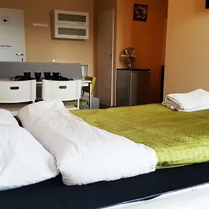 https://walk-distance-to-mokotow-business-park-warsaw.warsawhotelspoland.com